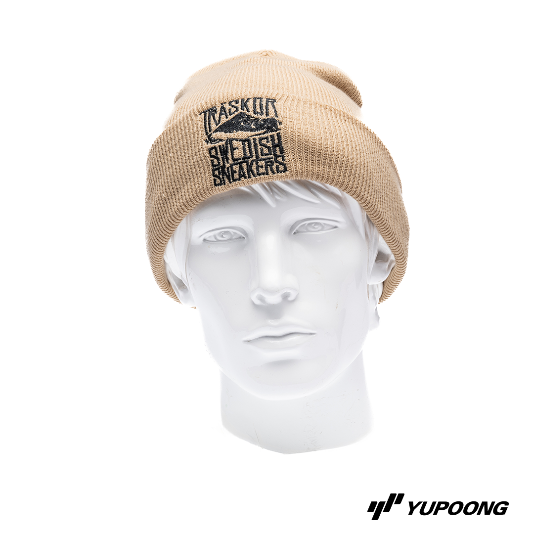 Beanie Träskor Swedish Sneakers [svart brodyr]