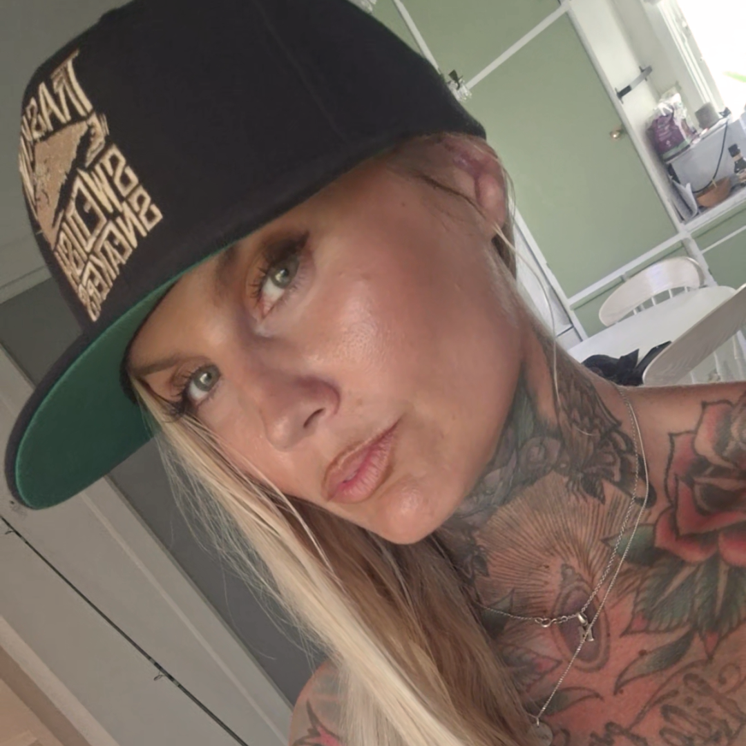Trucker keps Träskor swedish sneakers