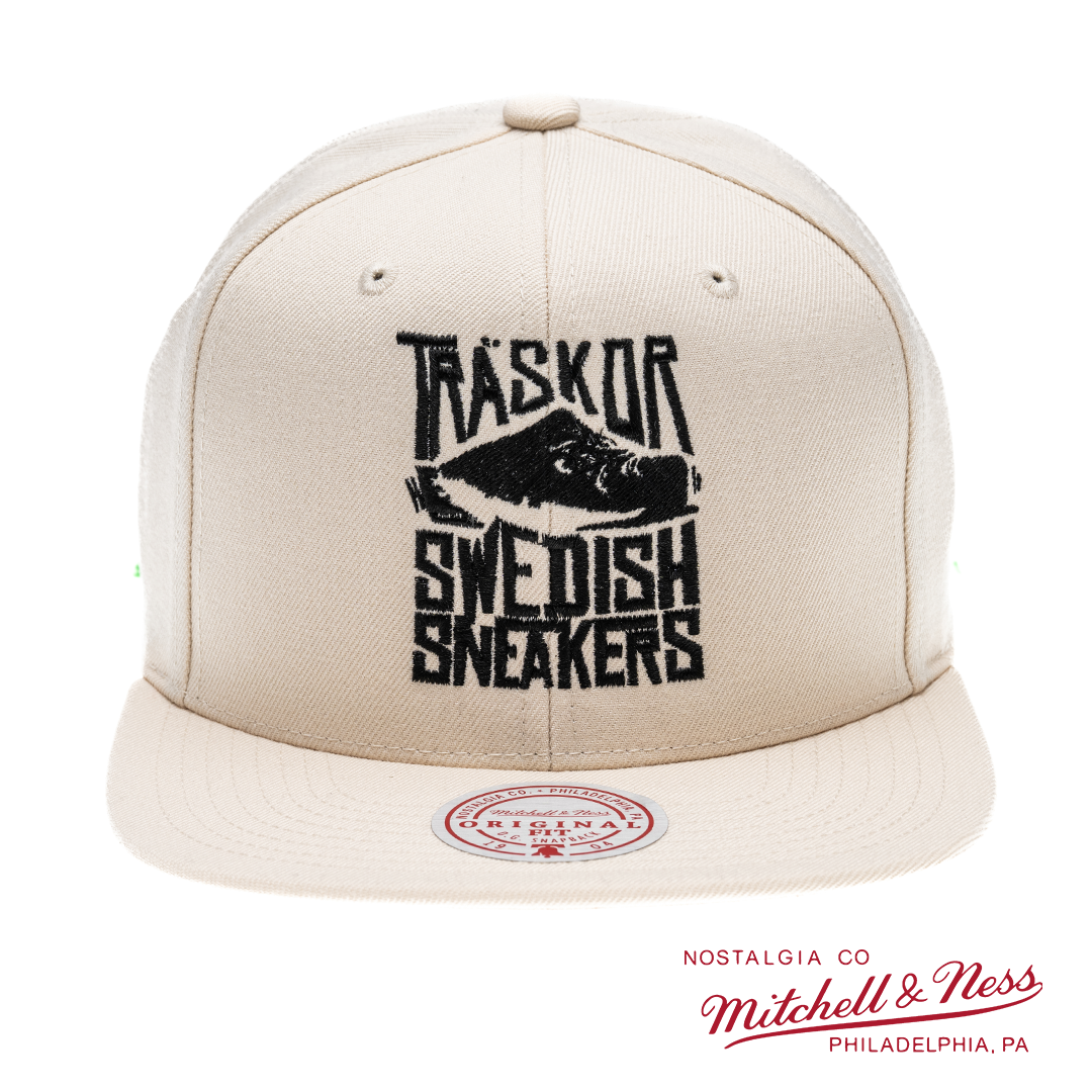 Snapback Träskor Swedish Sneakers [svart brodyr]