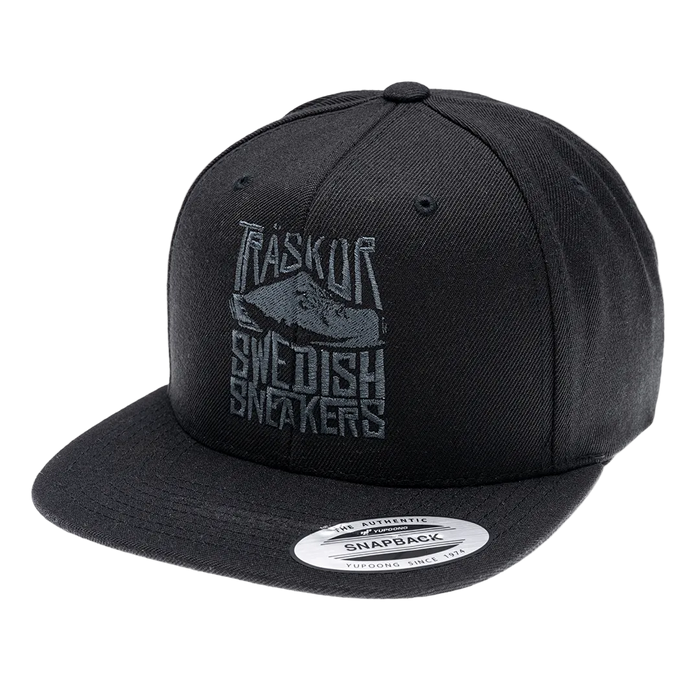 Snapback Träskor Swedish Sneakers [svart brodyr]