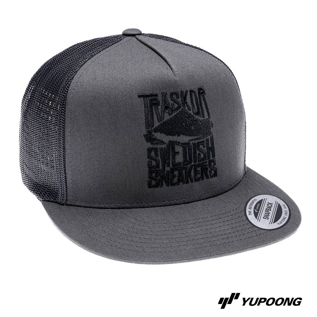 Trucker Träskor Swedish Sneakers [svart brodyr]