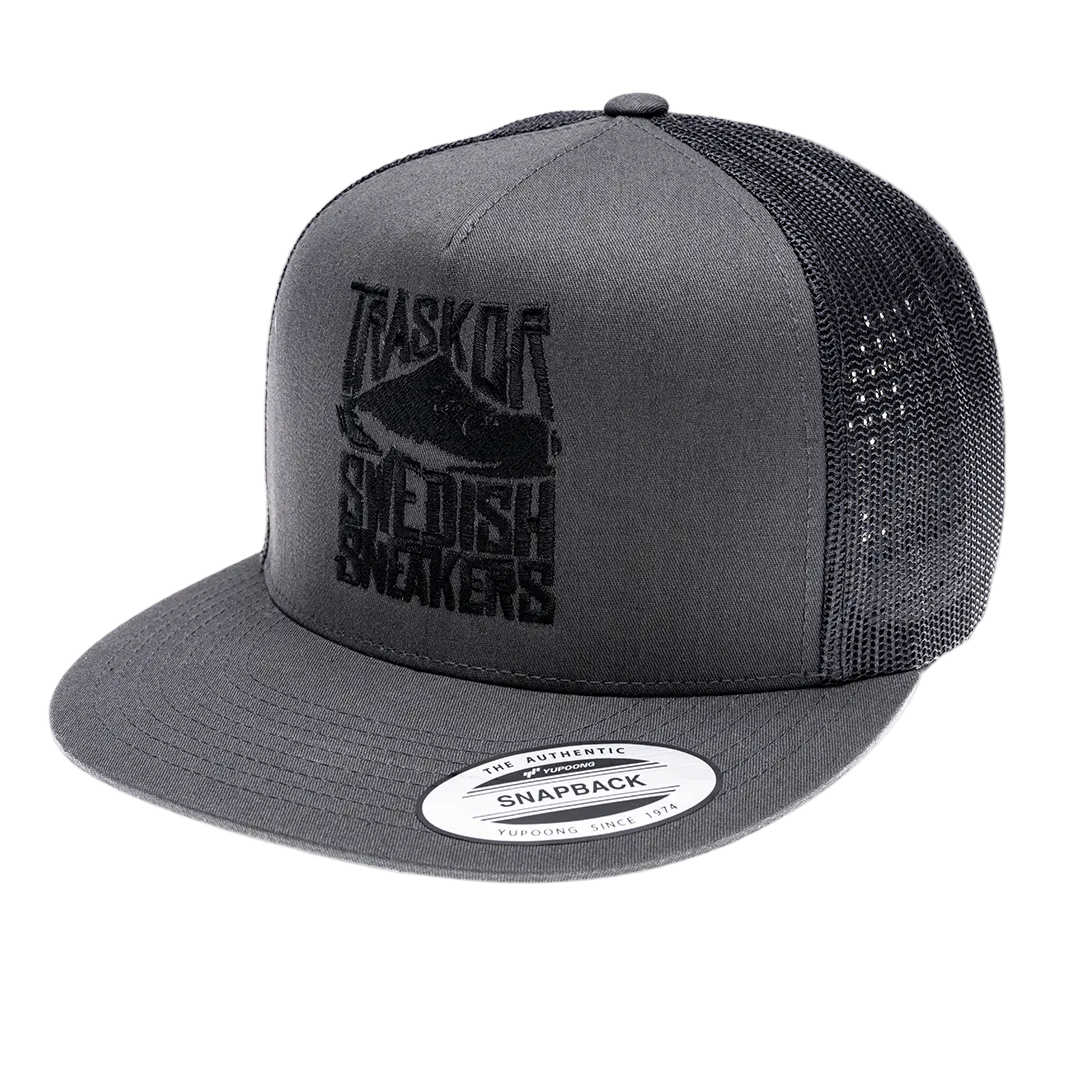 Trucker Träskor Swedish Sneakers [svart brodyr]